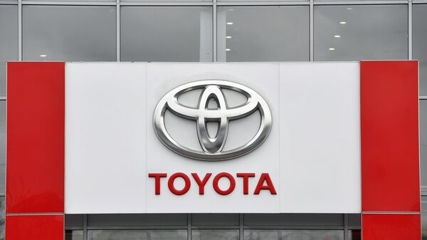 Логотип Toyota 