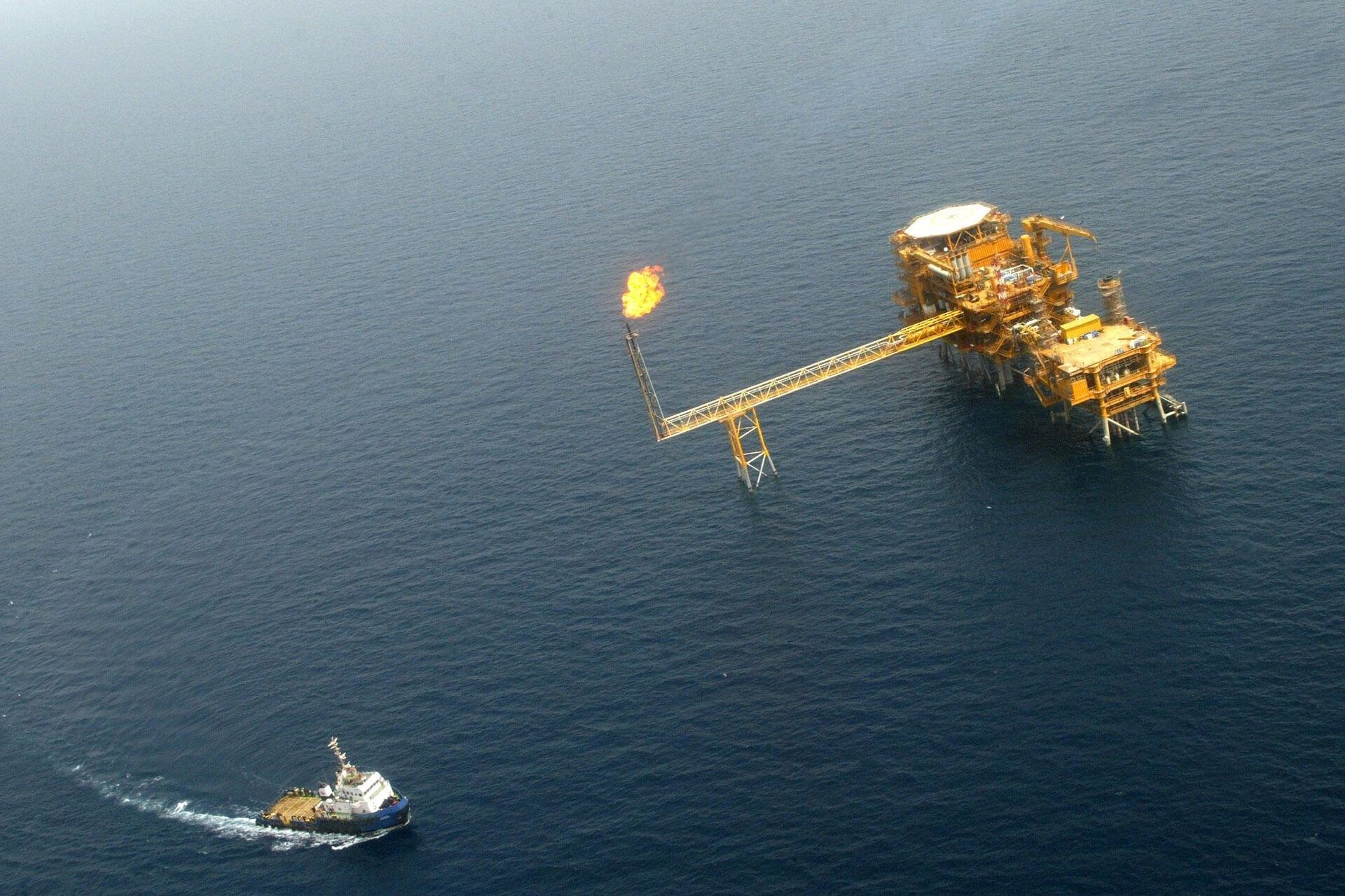 Добыча нефти - ПРАЙМ, 1920, 04.07.2021
