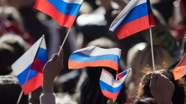 %Митинг в Севастополе в честь годовщины воссоединения Крыма с Россией