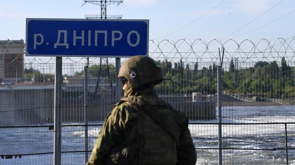 Дамба Северо-Крымского канала в Херсонской области